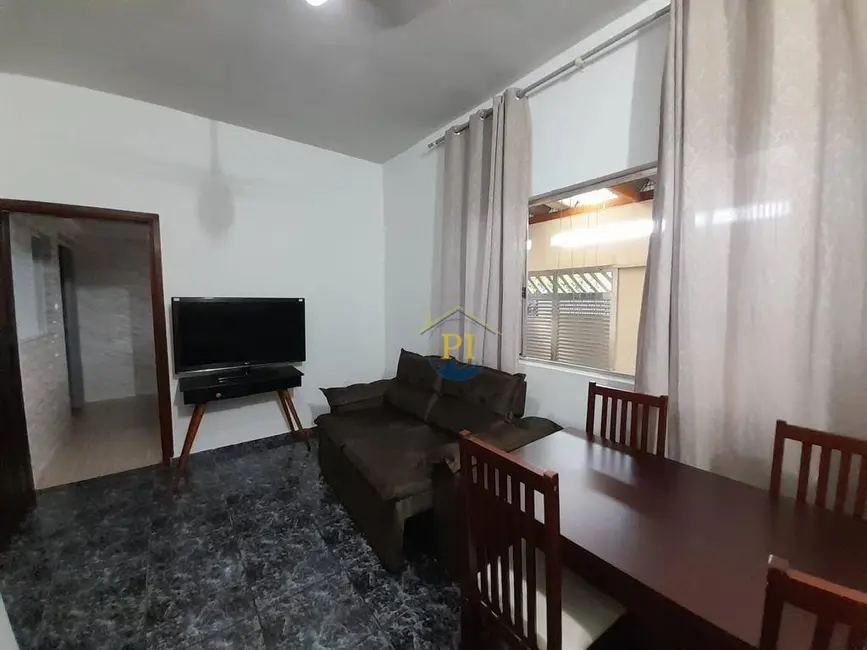 Foto 4 de Casa com 4 quartos à venda, 250m2 em Praia Grande - SP