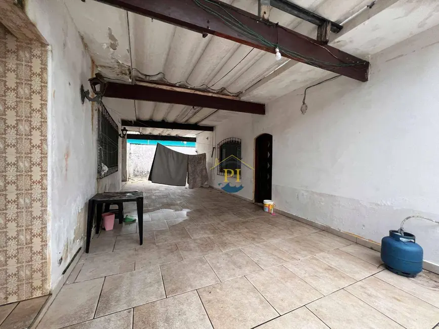 Casa com 3 quartos à venda, 392m2 em Praia Grande - SP - imagem 9 Foto 9 de Casa com 3 quartos à venda, 392m2 em Praia Grande - SP