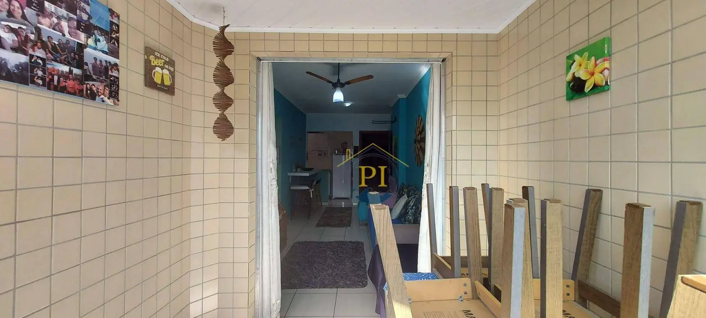 Foto 3 de Apartamento com 2 quartos à venda, 61m2 em Praia Grande - SP