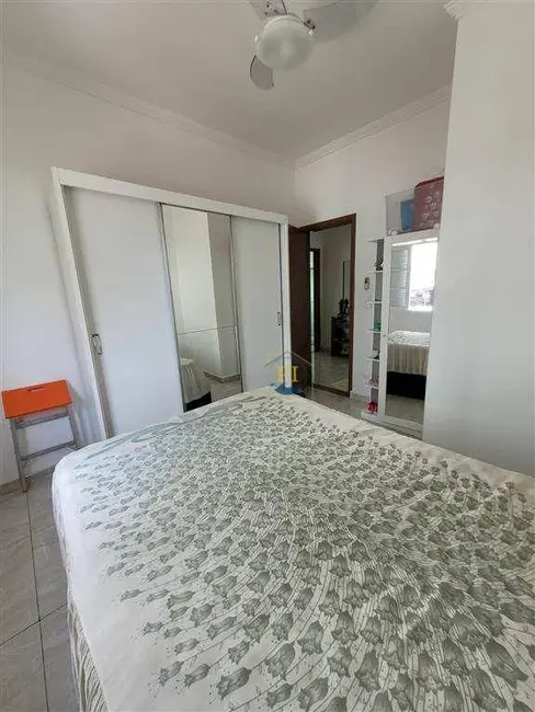 Sobrado com 3 quartos à venda, 100m2 em Praia Grande - SP - imagem 5 Foto 5 de Sobrado com 3 quartos à venda, 100m2 em Praia Grande - SP