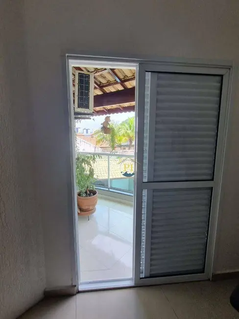 Casa com 3 quartos à venda, 280m2 em Canto do Forte, Praia Grande - SP - imagem 8 Foto 8 de Casa com 3 quartos à venda, 280m2 em Canto do Forte, Praia Grande - SP