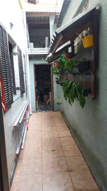 Foto 8 de Casa com 5 quartos à venda, 210m2 em Aviação, Praia Grande - SP