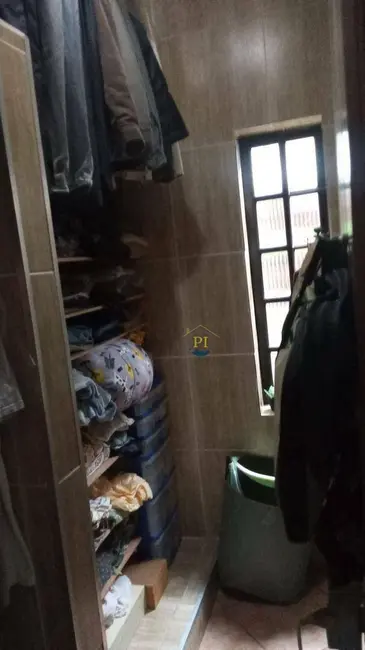 Foto 9 de Casa com 5 quartos à venda, 210m2 em Aviação, Praia Grande - SP