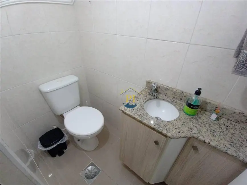 Foto 3 de Casa com 3 quartos à venda, 264m2 em Tupi, Praia Grande - SP