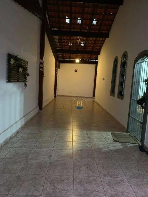 Foto 7 de Casa com 3 quartos à venda, 129m2 em Praia Grande - SP