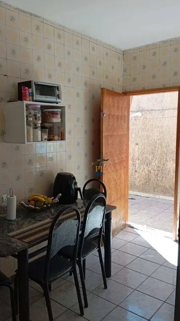 Foto 9 de Casa com 3 quartos à venda em Tupi, Praia Grande - SP
