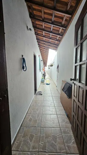 Foto 3 de Casa com 3 quartos à venda, 136m2 em Mirim, Praia Grande - SP