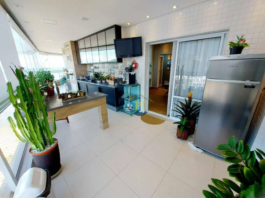 Apartamento com 4 quartos à venda, 212m2 em Canto do Forte, Praia Grande - SP - imagem 7 Foto 7 de Apartamento com 4 quartos à venda, 212m2 em Canto do Forte, Praia Grande - SP