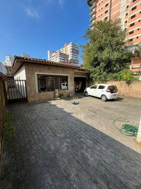 Casa com 4 quartos à venda, 360m2 em Praia Grande - SP - imagem 4 Foto 4 de Casa com 4 quartos à venda, 360m2 em Praia Grande - SP