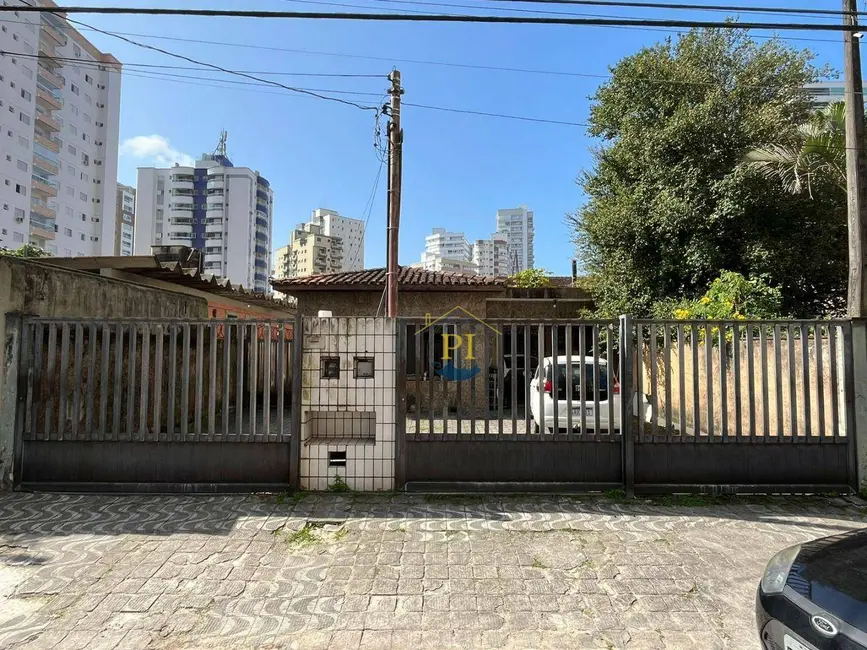 Casa com 4 quartos à venda, 360m2 em Praia Grande - SP - imagem 2 Foto 2 de Casa com 4 quartos à venda, 360m2 em Praia Grande - SP