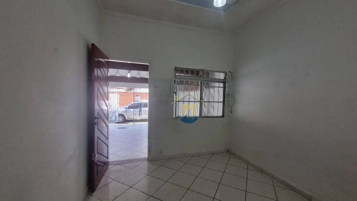 Casa com 1 quarto à venda, 60m2 em Praia Grande - SP - imagem 3 Foto 3 de Casa com 1 quarto à venda, 60m2 em Praia Grande - SP