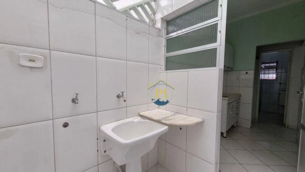 Casa com 1 quarto à venda, 60m2 em Praia Grande - SP - imagem 9 Foto 9 de Casa com 1 quarto à venda, 60m2 em Praia Grande - SP