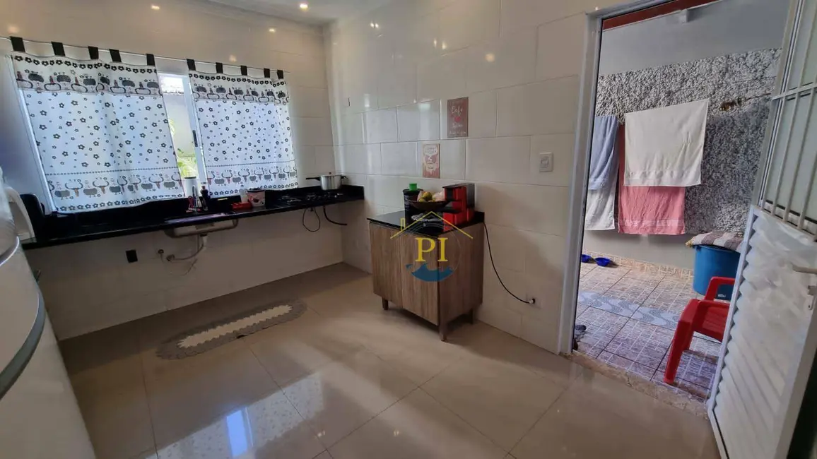 Foto 4 de Casa com 2 quartos à venda, 75m2 em Aviação, Praia Grande - SP