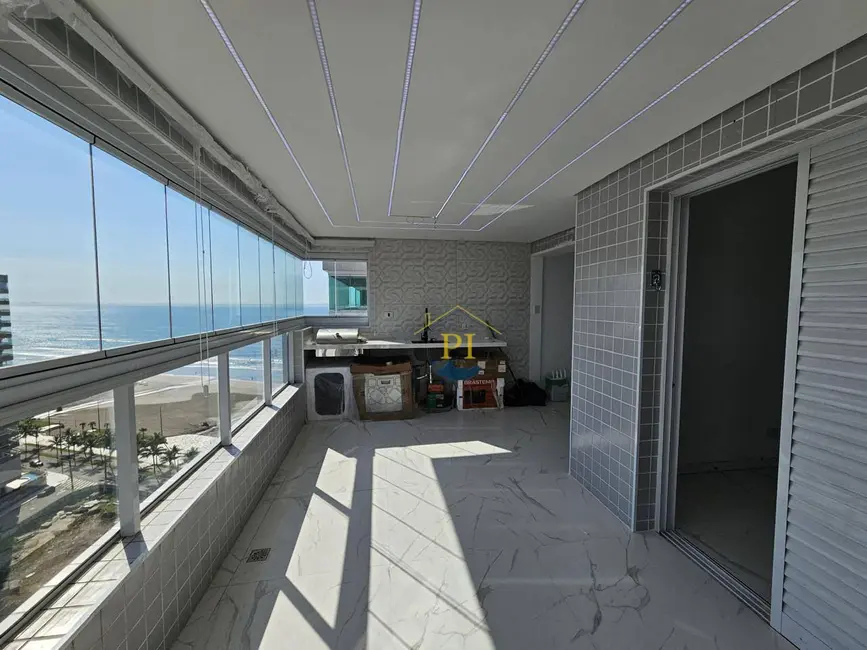 Foto 3 de Apartamento com 2 quartos à venda, 82m2 em Praia Grande - SP