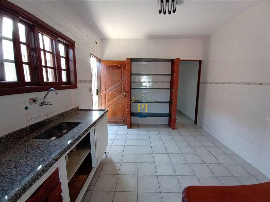 Foto 2 de Casa com 3 quartos à venda, 107m2 em Mongagua - SP