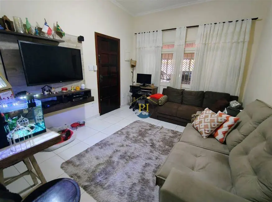 Casa com 3 quartos à venda, 175m2 em Tupi, Praia Grande - SP - imagem 7 Foto 7 de Casa com 3 quartos à venda, 175m2 em Tupi, Praia Grande - SP