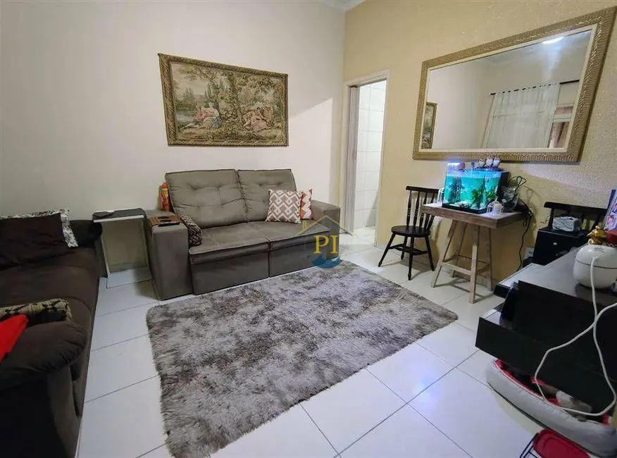 Casa com 3 quartos à venda, 175m2 em Tupi, Praia Grande - SP - imagem 5 Foto 5 de Casa com 3 quartos à venda, 175m2 em Tupi, Praia Grande - SP