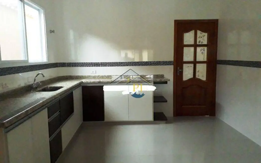 Foto 9 de Sobrado com 5 quartos à venda, 358m2 em Praia Grande - SP