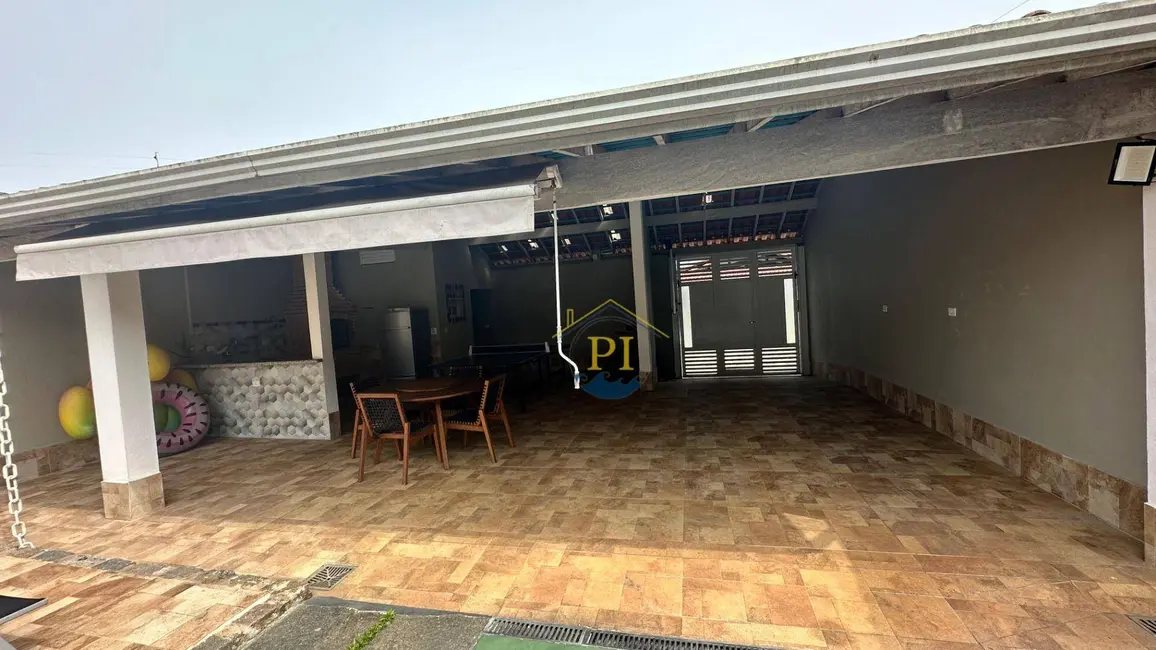 Foto 1 de Casa com 3 quartos à venda, 264m2 em Praia Grande - SP