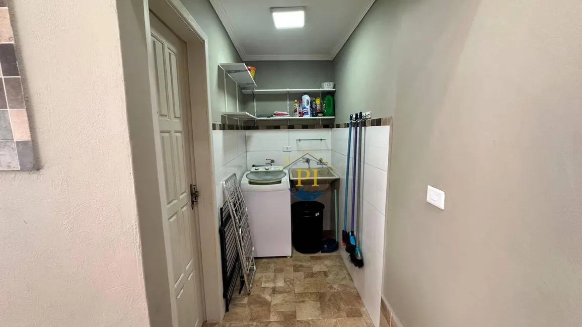 Foto 7 de Casa com 3 quartos à venda, 264m2 em Praia Grande - SP