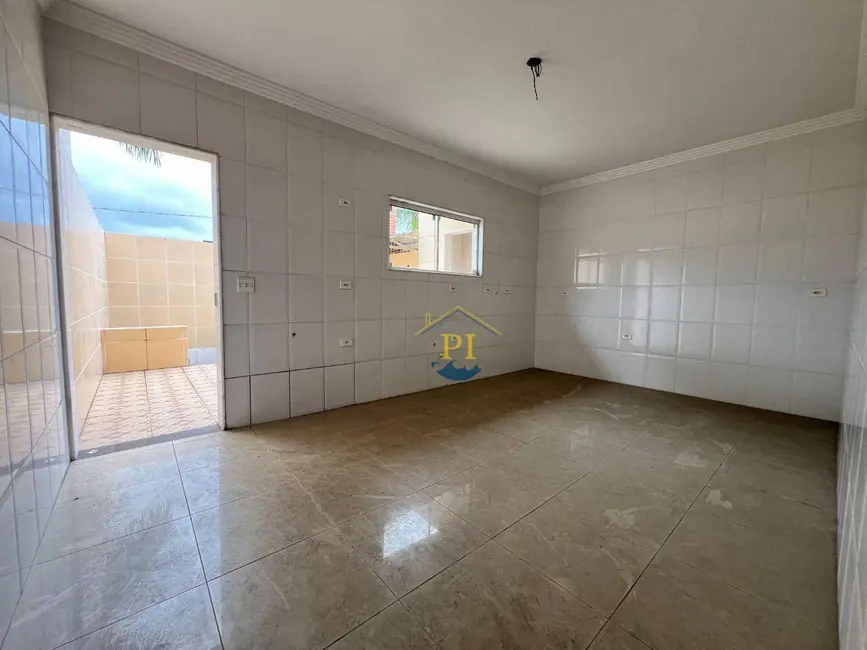 Foto 7 de Sobrado com 3 quartos à venda, 193m2 em Mirim, Praia Grande - SP