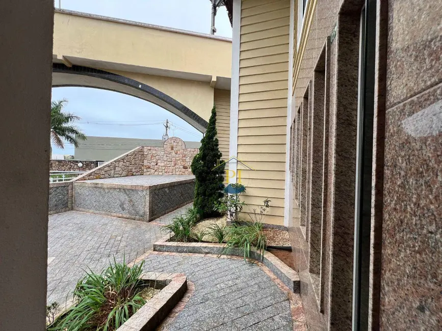 Foto 2 de Sobrado com 3 quartos à venda, 193m2 em Mirim, Praia Grande - SP