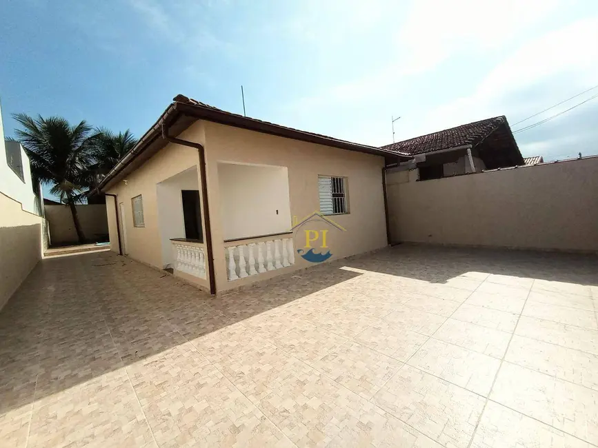 Foto 1 de Casa com 3 quartos à venda, 71m2 em Maracanã, Praia Grande - SP