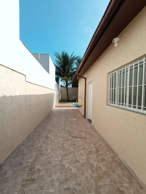 Foto 5 de Casa com 3 quartos à venda, 71m2 em Maracanã, Praia Grande - SP