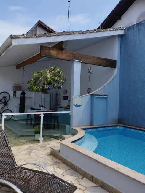 Foto 1 de Casa com 3 quartos à venda, 171m2 em Praia Grande - SP