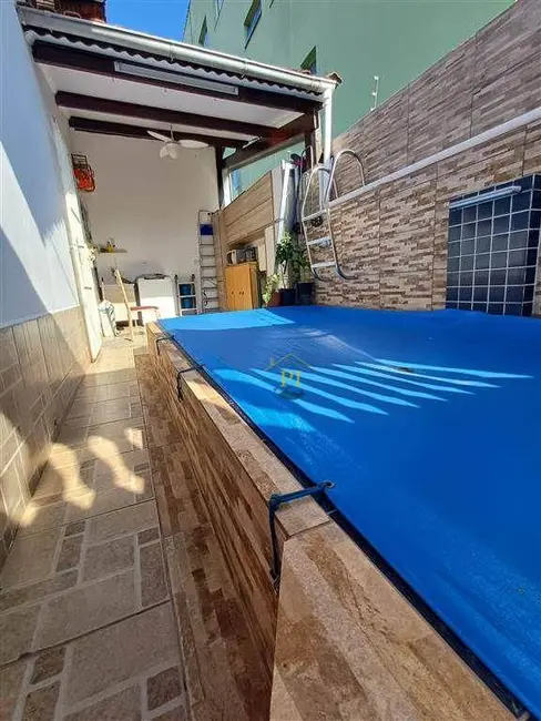 Casa com 2 quartos à venda, 135m2 em Praia Grande - SP - imagem 8 Foto 8 de Casa com 2 quartos à venda, 135m2 em Praia Grande - SP