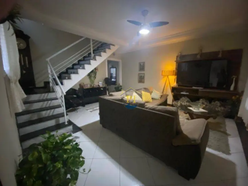 Foto 5 de Casa com 3 quartos à venda em Boqueirão, Praia Grande - SP