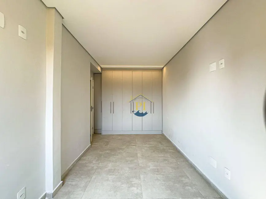 Cobertura com 3 quartos à venda, 232m2 em Tupi, Praia Grande - SP - imagem 8 Foto 8 de Cobertura com 3 quartos à venda, 232m2 em Tupi, Praia Grande - SP