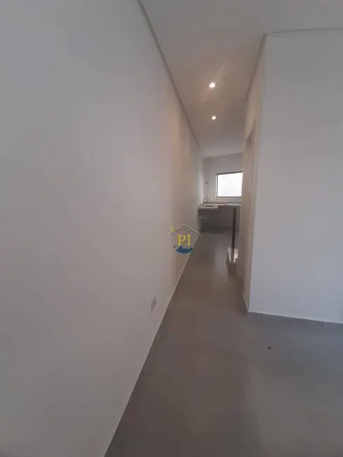 Casa com 2 quartos à venda, 61m2 em Praia Grande - SP - imagem 8 Foto 8 de Casa com 2 quartos à venda, 61m2 em Praia Grande - SP