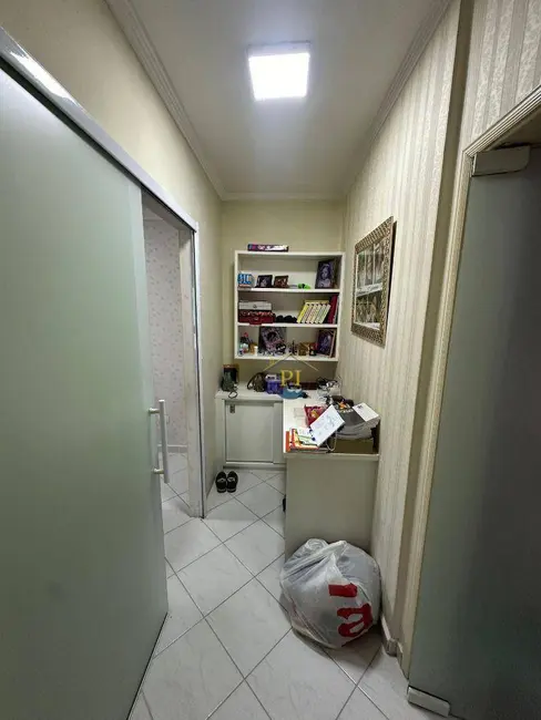 Apartamento com 1 quarto à venda, 58m2 em Praia Grande - SP - imagem 9 Foto 9 de Apartamento com 1 quarto à venda, 58m2 em Praia Grande - SP