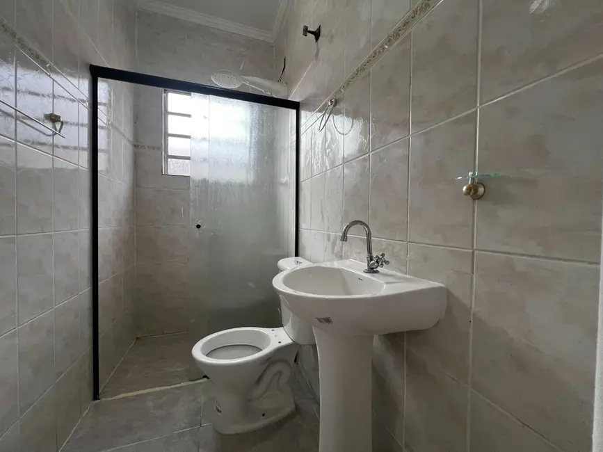 Casa com 3 quartos à venda, 212m2 em Praia Grande - SP - imagem 9 Foto 9 de Casa com 3 quartos à venda, 212m2 em Praia Grande - SP