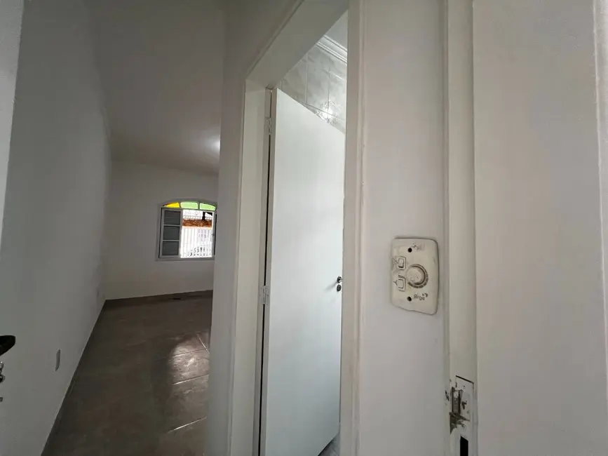 Casa com 3 quartos à venda, 212m2 em Praia Grande - SP - imagem 6 Foto 6 de Casa com 3 quartos à venda, 212m2 em Praia Grande - SP