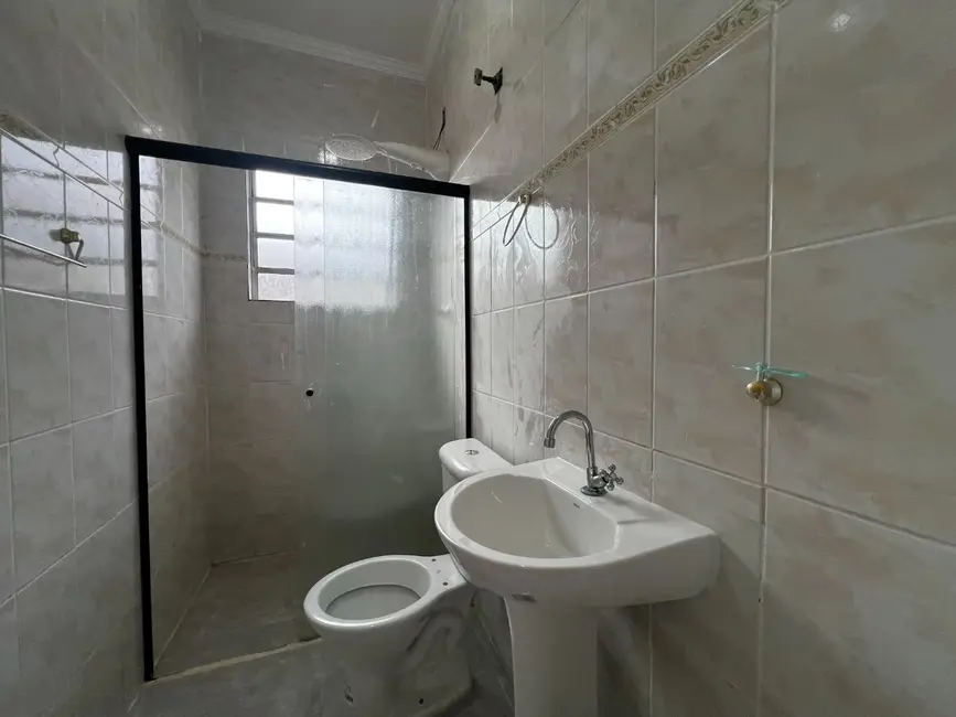 Casa com 3 quartos à venda, 212m2 em Praia Grande - SP - imagem 8 Foto 8 de Casa com 3 quartos à venda, 212m2 em Praia Grande - SP