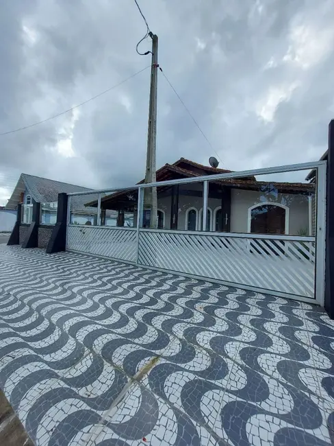 Casa com 4 quartos à venda, 444m2 em Praia Grande - SP - imagem 1 Foto 1 de Casa com 4 quartos à venda, 444m2 em Praia Grande - SP