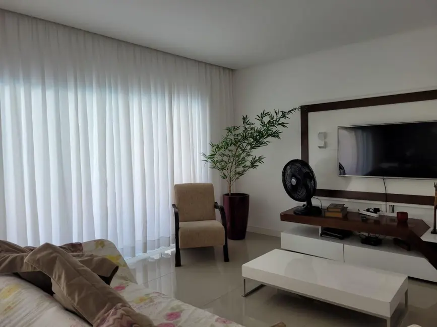 Foto 5 de Casa com 3 quartos à venda, 400m2 em Canto do Forte, Praia Grande - SP