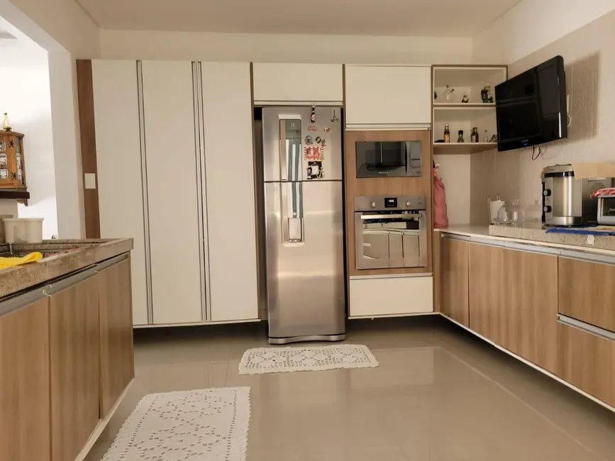 Foto 6 de Casa com 3 quartos à venda, 400m2 em Canto do Forte, Praia Grande - SP