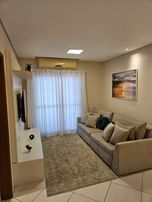 Foto 2 de Apartamento com 3 quartos à venda, 136m2 em Praia Grande - SP
