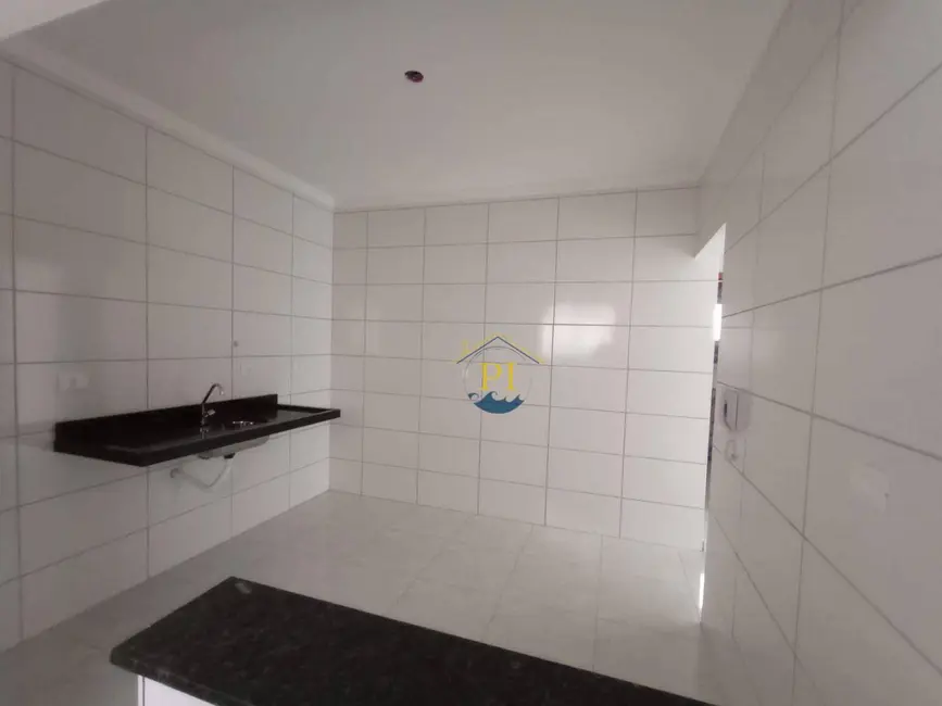 Foto 2 de Casa de Condomínio com 2 quartos à venda, 69m2 em Tupi, Praia Grande - SP