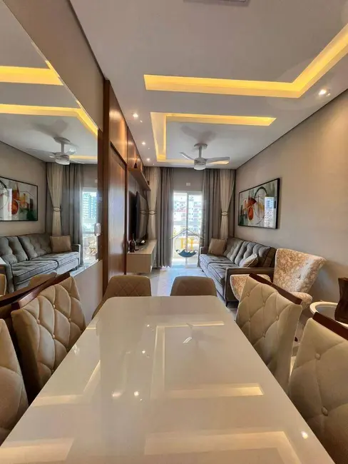 Foto 3 de Apartamento com 2 quartos à venda, 52m2 em Praia Grande - SP