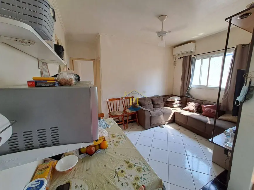 Foto 4 de Apartamento com 1 quarto à venda, 32m2 em Aviação, Praia Grande - SP