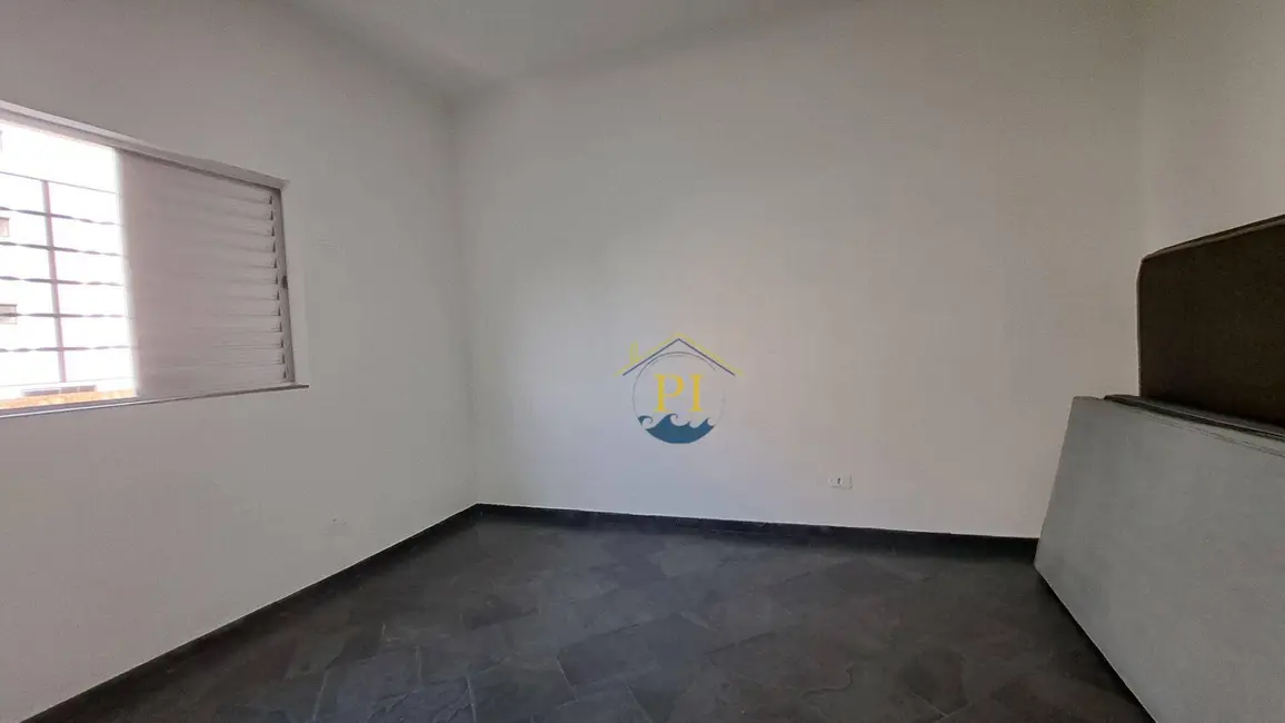 Sobrado com 3 quartos à venda, 140m2 em Aviação, Praia Grande - SP - imagem 8 Foto 8 de Sobrado com 3 quartos à venda, 140m2 em Aviação, Praia Grande - SP