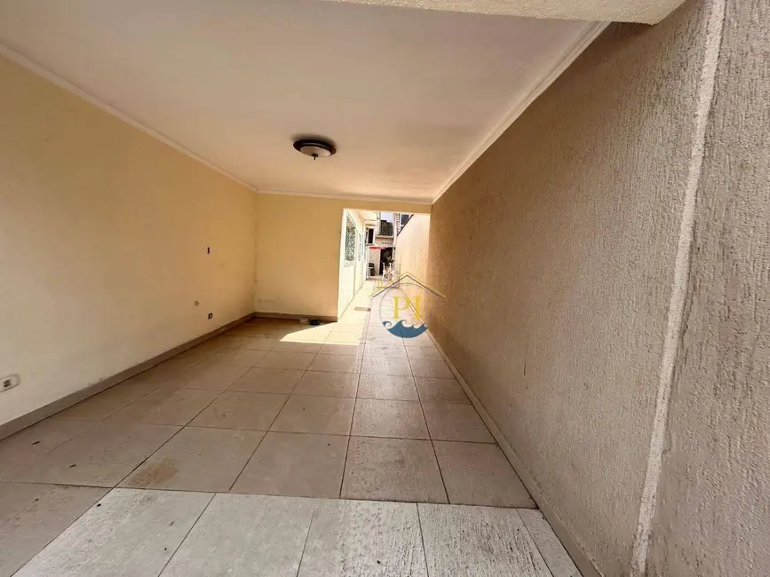 Casa com 3 quartos à venda, 212m2 em Canto do Forte, Praia Grande - SP - imagem 9 Foto 9 de Casa com 3 quartos à venda, 212m2 em Canto do Forte, Praia Grande - SP