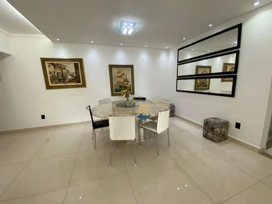 Foto 2 de Apartamento com 3 quartos à venda, 152m2 em Praia Grande - SP