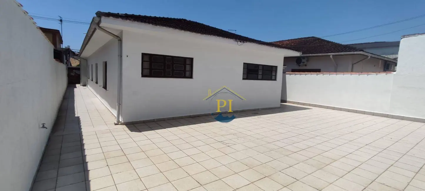 Casa com 4 quartos à venda, 530m2 em Praia Grande - SP - imagem 2 Foto 2 de Casa com 4 quartos à venda, 530m2 em Praia Grande - SP