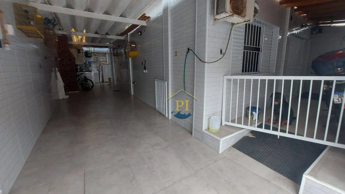 Foto 8 de Casa com 2 quartos à venda, 121m2 em Canto do Forte, Praia Grande - SP