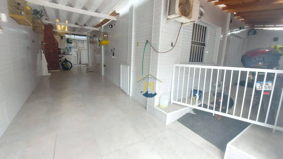 Foto 9 de Casa com 2 quartos à venda, 121m2 em Canto do Forte, Praia Grande - SP